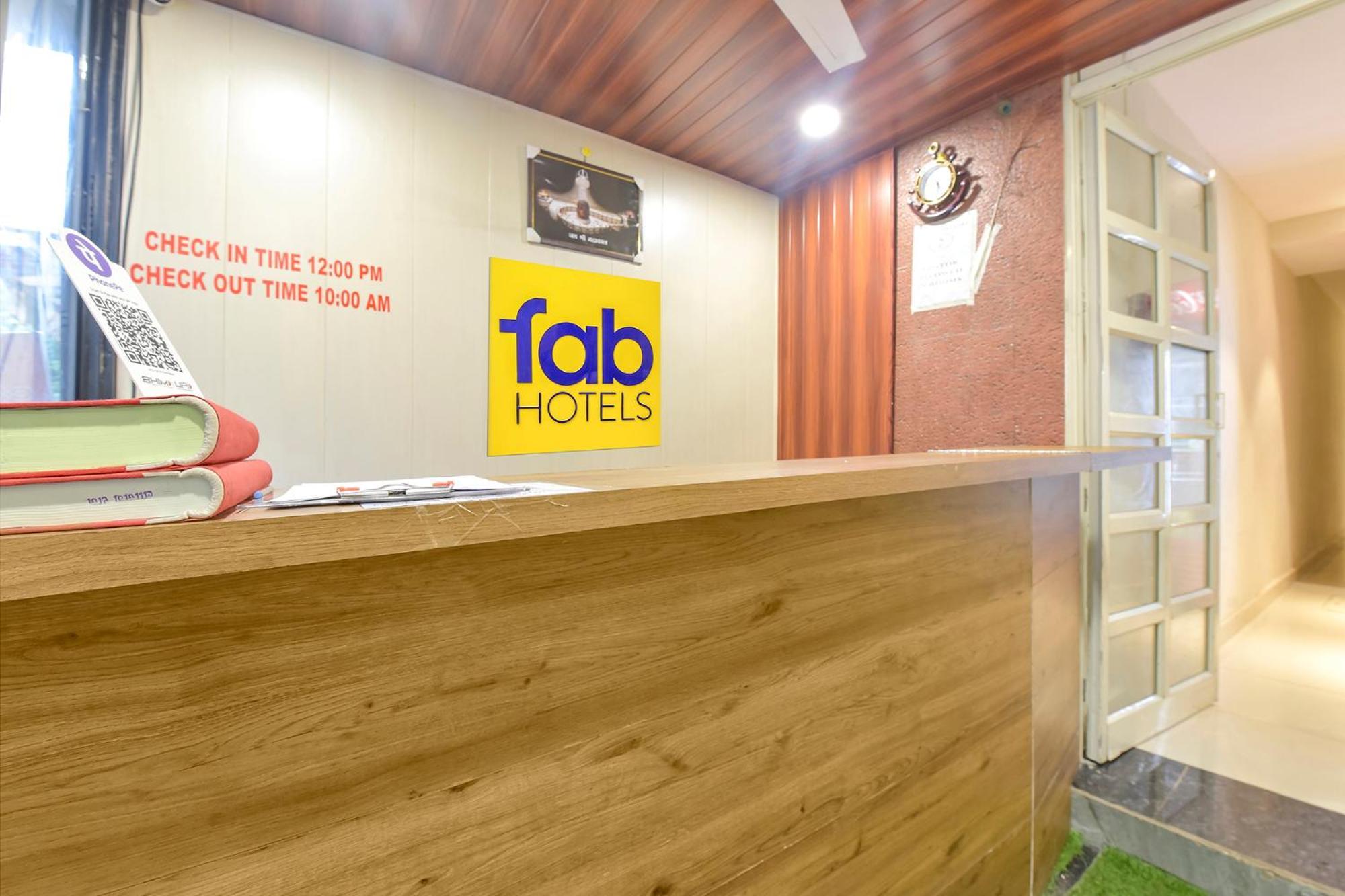 Fabhotel The Max Glory Indore Exteriör bild