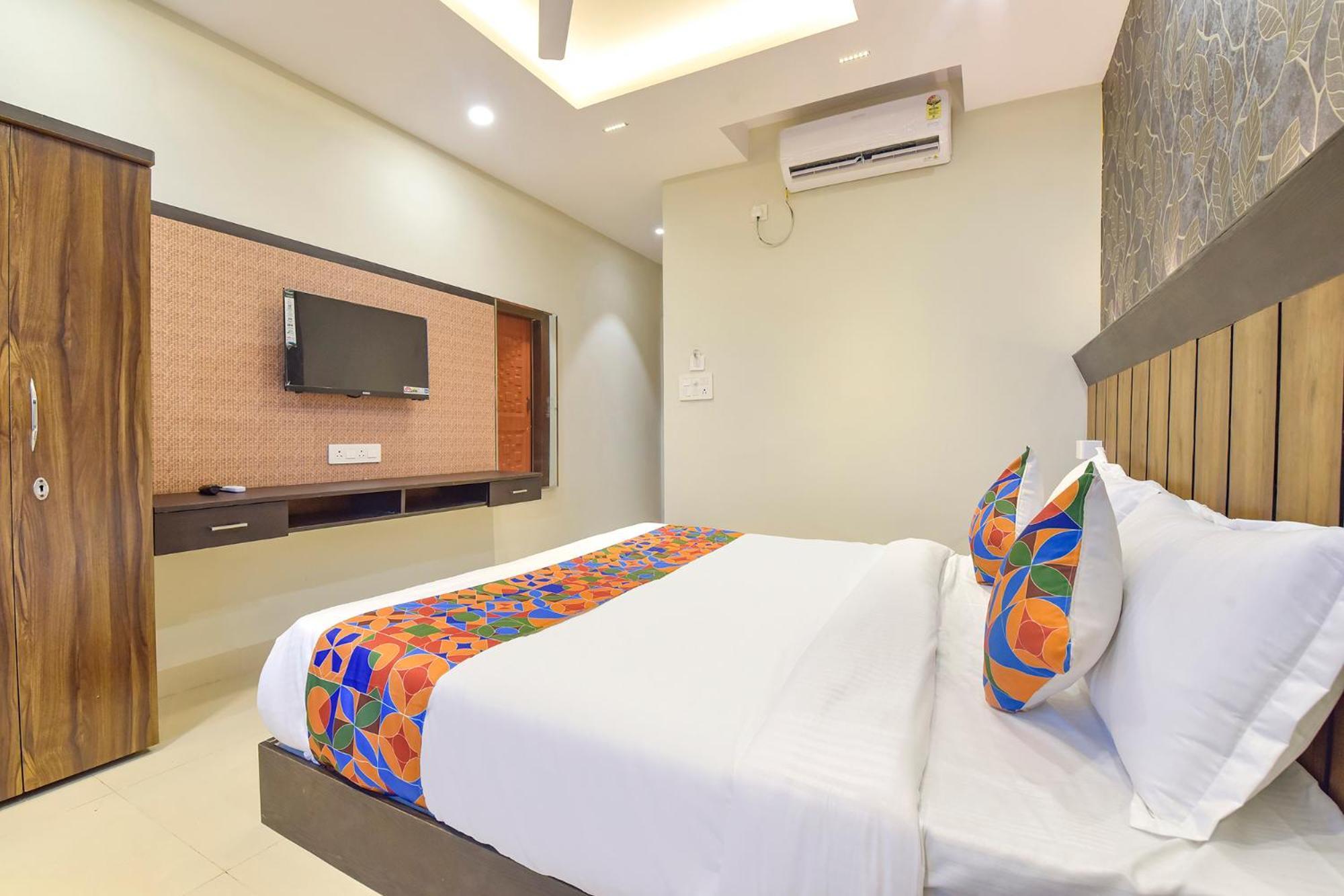 Fabhotel The Max Glory Indore Exteriör bild