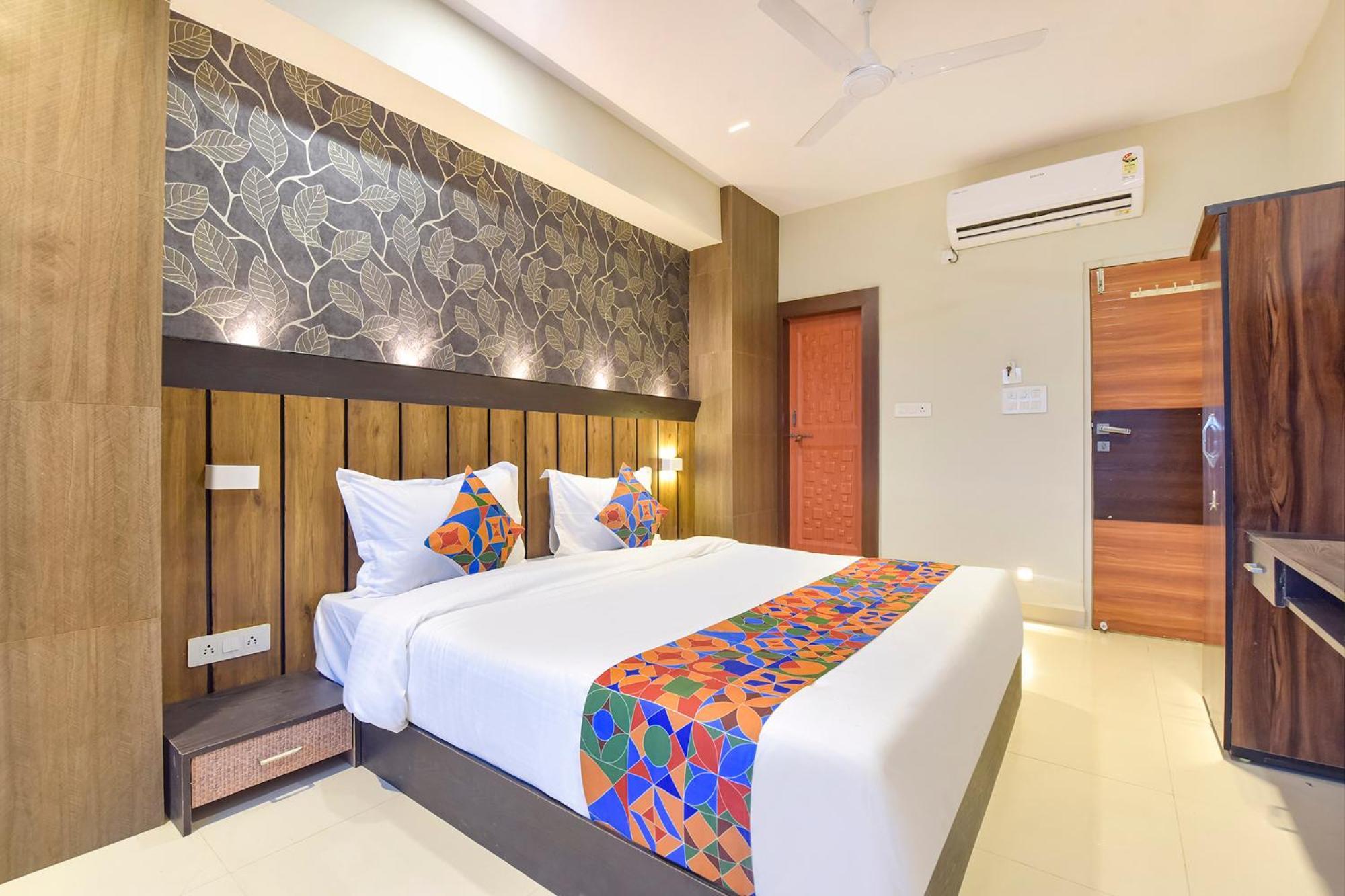 Fabhotel The Max Glory Indore Exteriör bild